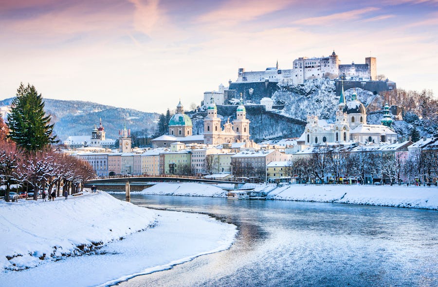 Salzburg im Winter – © JFL Photography – Adobe Stock
