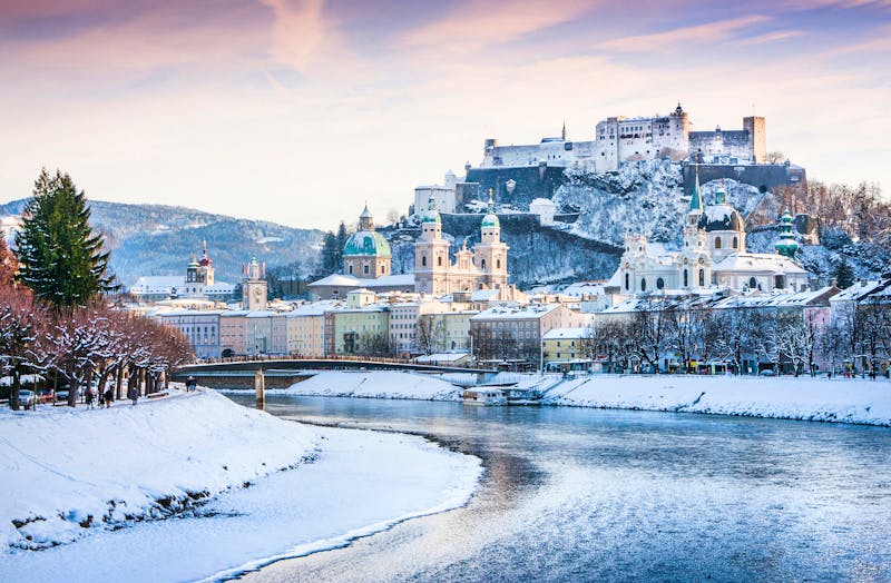 Salzburg im Winter - ©JFL Photography – Adobe Stock