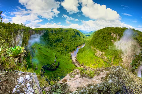 Kaieteur-Wasserfälle, Guyana &ndash; &copy; DreanA - Adobe Stock