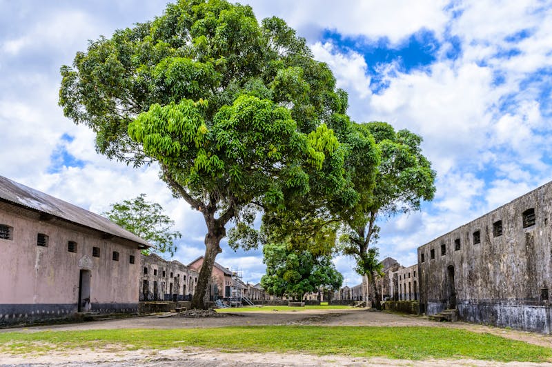 Gefängnis in Saint Laurent du Maroni - ©siempreverde22 - Adobe Stock
