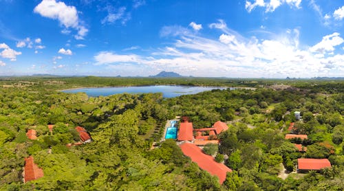 Cinnamon Lodge Habarana Außenansicht – © Cinnamon Lodge Habarana