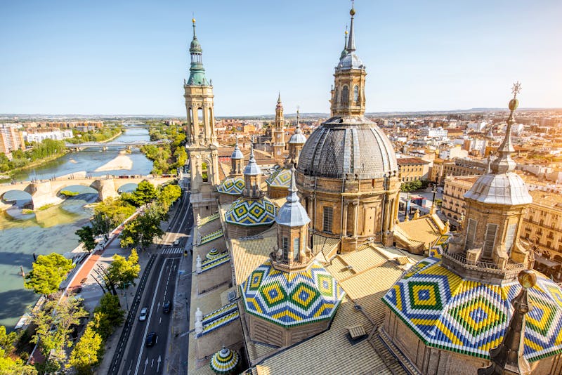Saragossa_Kirche - ©rh2010 - stock.adobe.com