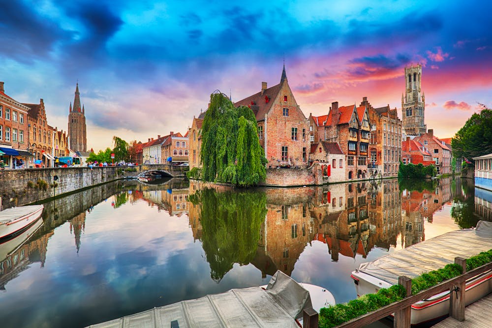 Morgenstimmung in Brügge &ndash; &copy; ©TTstudio - stock.adobe.com