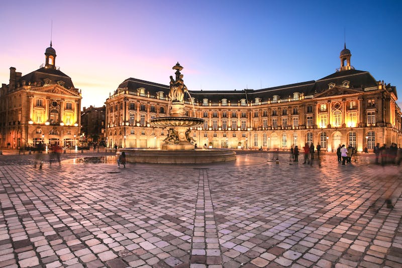 Der Place De La Bourse in Bordeaux - ©nonglak - stock.adobe.com