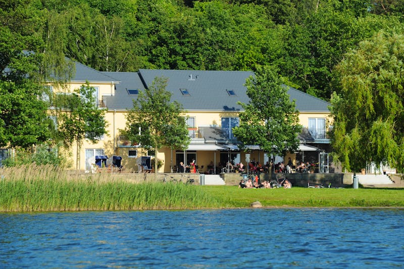 Außenansicht_Kurhaus am Inselsee_Guestrow - ©Kurhaus am Inselsee