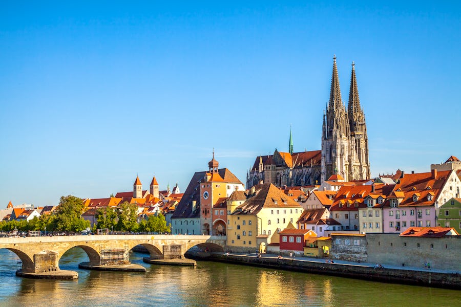Regensburg  – © pure-life-pictures - stock.adobe.com