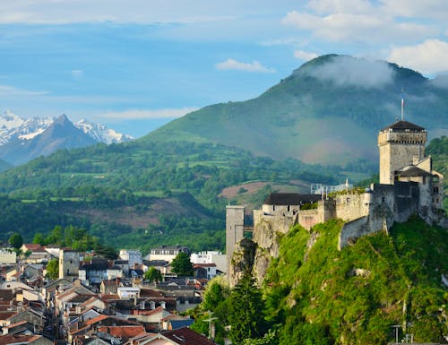 Lourdes_Pyrenäen – © oksmit - stock.adobe.com