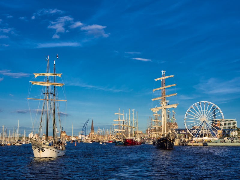 Rostock – Segelschiffe auf der Hanse Sail – © Rico Ködder - stock.adobe.com