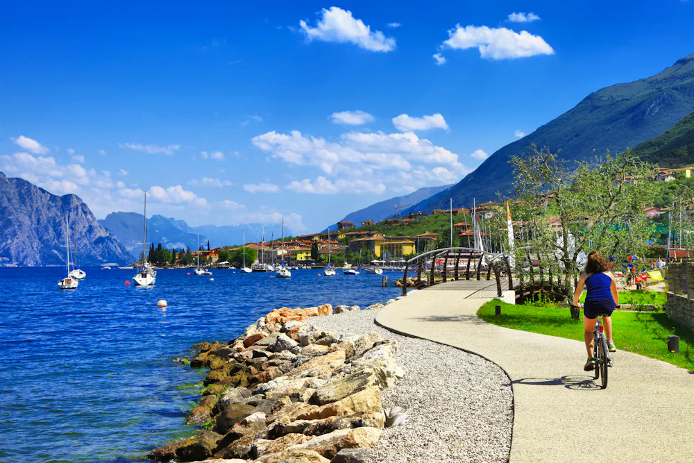 Gardasee &ndash; &copy; Freesurf - stock.adobe.com