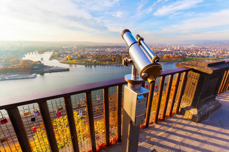 Aussicht auf das Deutsche Eck in Koblenz, Rheinland-Pfalz, Deutschland - &copy;Christian Müller - stock.adobe.com