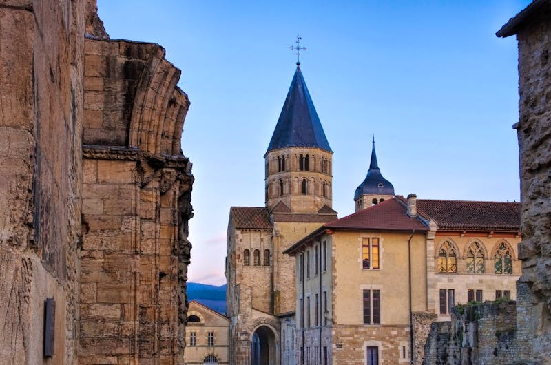 Cluny  - Abtei von Cluny - ©LianeM – stock.adobe.com
