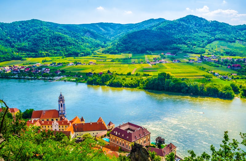 Blick über Dürnstein in der Wachau - ©dudlajzov - stock.adobe.com