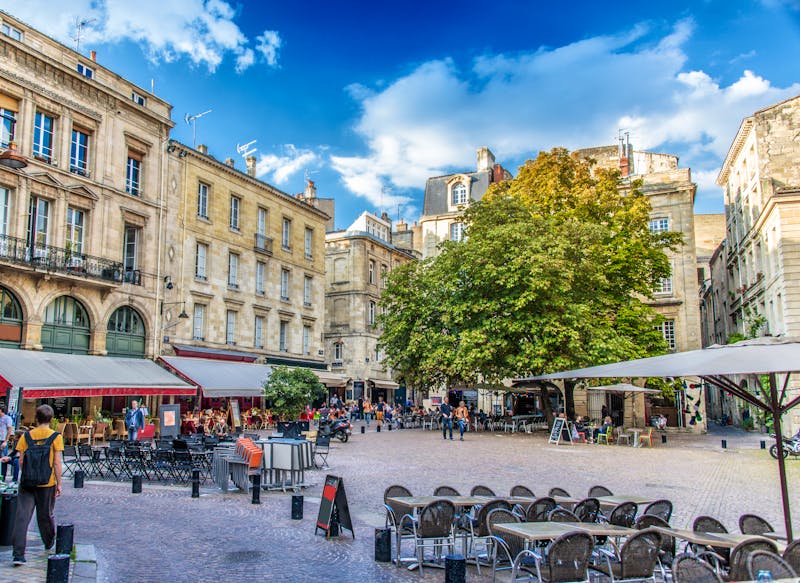Bordeaux, Place Saint Pierre - ©pictarena - stock.adobe.com
