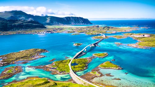 Atlantikstrasse , Norwegen &ndash; &copy; StevenGunners – stock.adobe.com