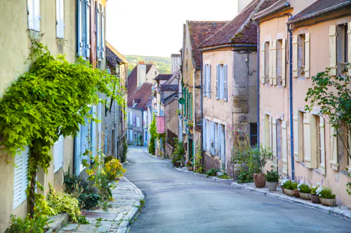 Vezelay, Frankreich &ndash; &copy; Friedberg – stock.adobe.com
