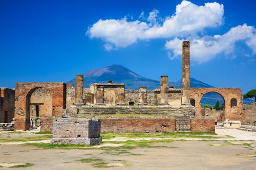 Pompeii und Vesuv &ndash; &copy; emperorcosar – stock.adobe.com