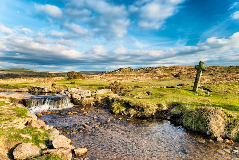 Dartmoor Kreuz - ©Helen Hotson – stock.adobe.com
