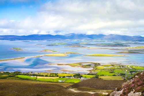 Blick vom Croagh Patrick &ndash; &copy; freeskyline – stock.adobe.com