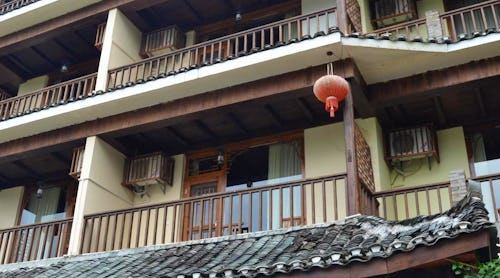 Außenansicht Yangshuo River Lodge – © Helene Johannsen