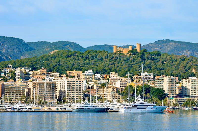 Castillo de Bellver über Palma de Mallorca - ©©juanvilla2000 - stock.adobe.com