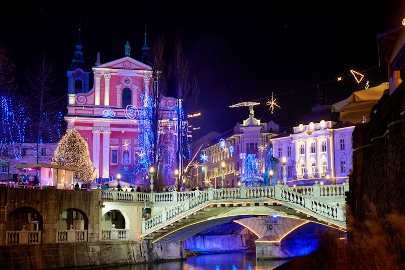 Weihnachten in Ljubljana - ©samopauser – Adobe Stock