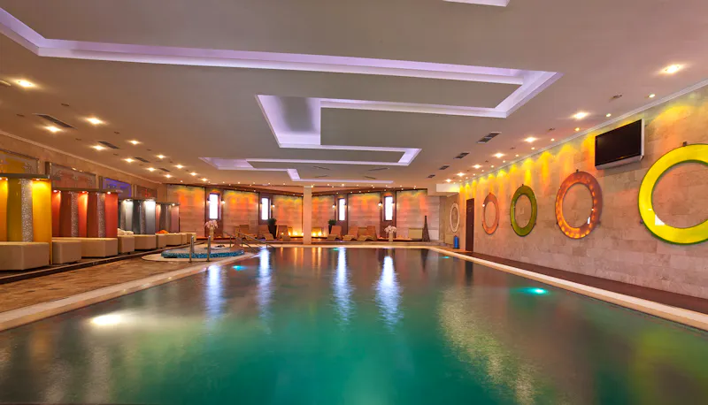 Grand Hotel Pomorie Pool - &copy;Grand Hotel Pomorie