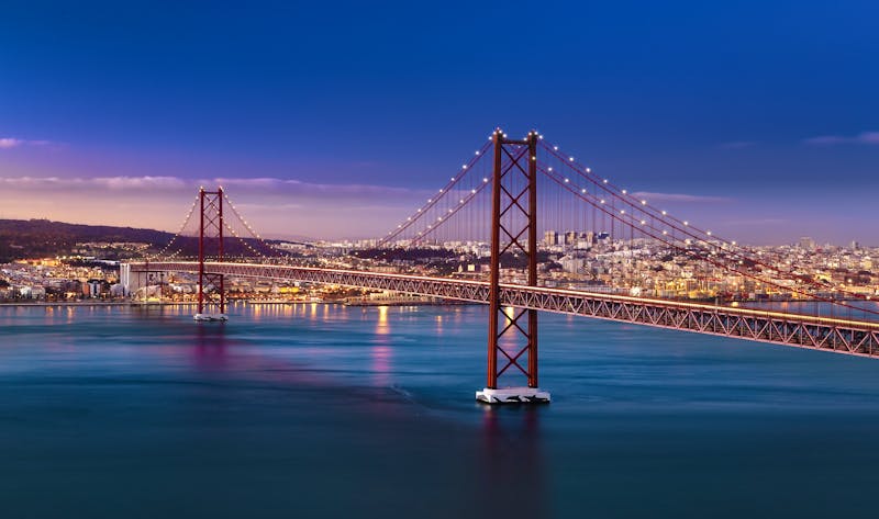 Ponte 25 de Abril in Lissabon - ©PUNTO STUDIO FOTO AG - stock.adobe.com