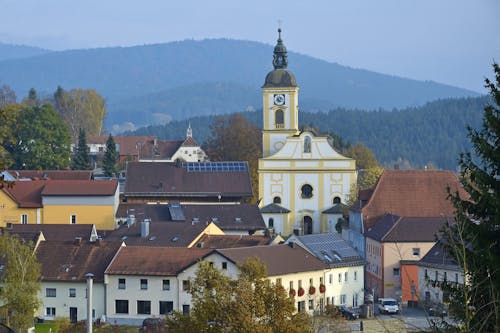 Klosterkirche Rinchnach im Bayerischen Wald &ndash; &copy; ©traveldia - stock.adobe.com