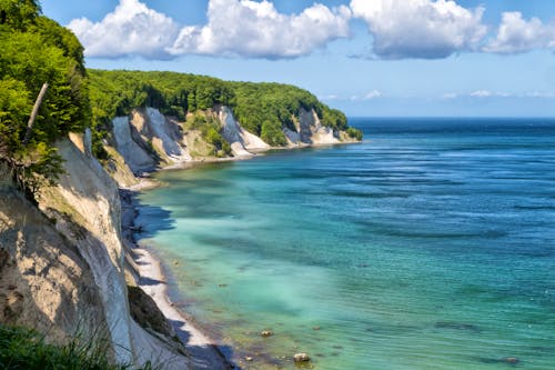 Kreideküste auf der Ostsee-Insel Rügen &ndash; &copy; ©Steffen Eichner - stock.adobe.com