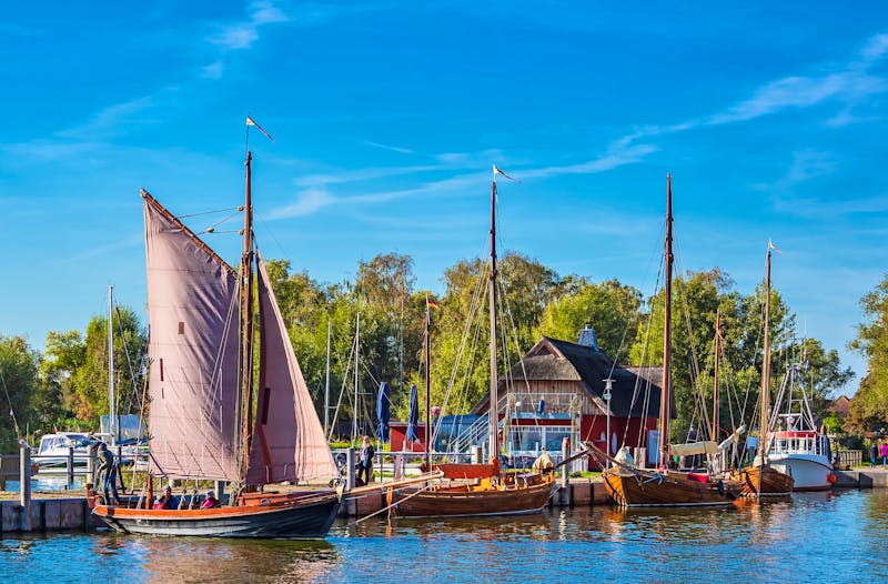 Hafen auf dem Fischland-Darß in Dierhagen - ©Rico Ködder - Adobe Stock