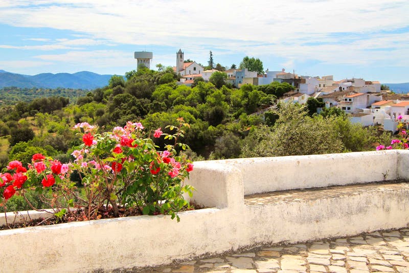 Bergdorf im Hinterland der Algarve - ©Eberhardt TRAVEL