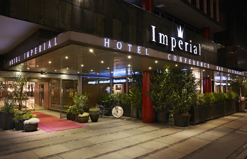 Außenansicht Nacht - ©Imperial Hotel