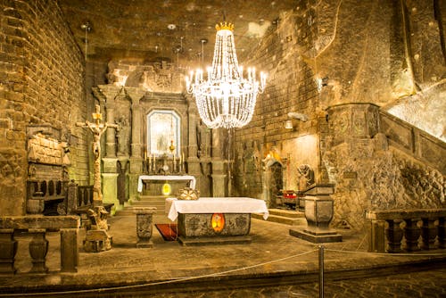 Kapelle im Salzbergwerk Wieliczka bei Krakau &ndash; &copy; ©Pavlo Vakhrushev - stock.adobe.com