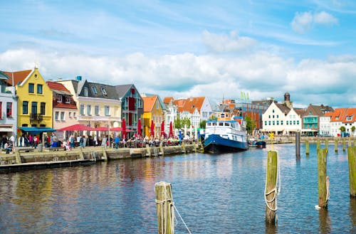 Hafen von Husum - Nordfriesland &ndash; &copy; ©VRD - stock.adobe.com