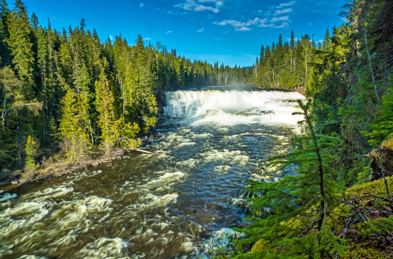 Dawson Falls im Wells Gray Provincial Park - ©©schame87 - stock.adobe.com