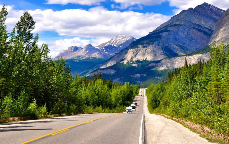 Icefields Parkway in den Rocky Mountains - ©©eddygaleotti - stock.adobe.com