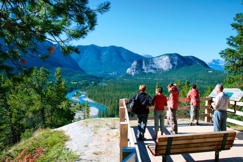 Blick auf den Bow River im Banff Nationalpark - ©Eberhardt TRAVEL