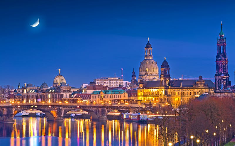 Blick auf die Altstadt von Dresden - ©Michael Tewes - Adobe Stock