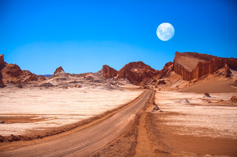 Amphitheatre is beautiful geological formation of Moon Valley - ©©Aliaksei - stock.adobe.com