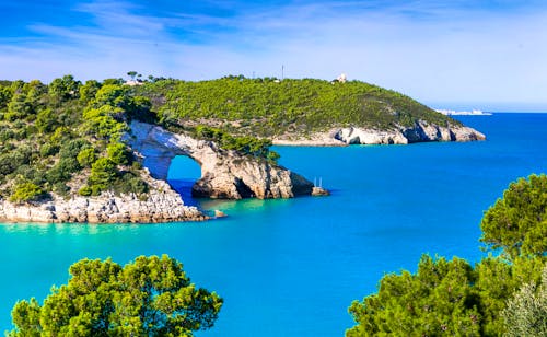 Gargano Nationalpark in Apulien &ndash; &copy; ©Freesurf - stock.adobe.com