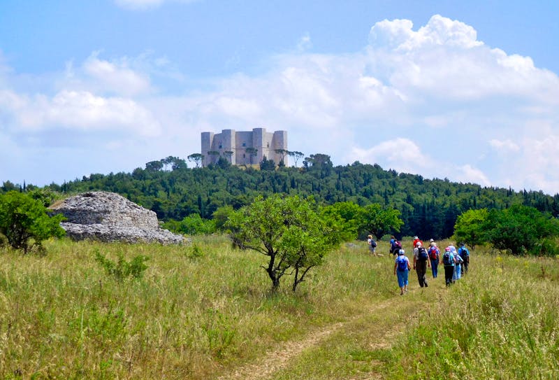 Wanderung zum Castel del Monte - ©Eberhardt TRAVEL