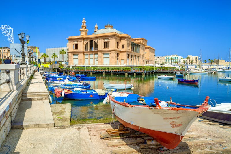 Alter Hafen von Bari - ©©Vladimir Sazonov - stock.adobe.com