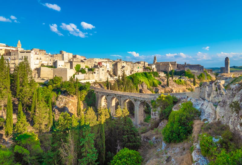 Gravina an der Gravina Schlucht - ©©ValerioMei - stock.adobe.com