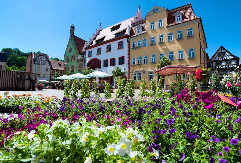 Schmalkalden - ©Schmalkalden Altmarkt Blumen Rathaus?Sascha Bühner