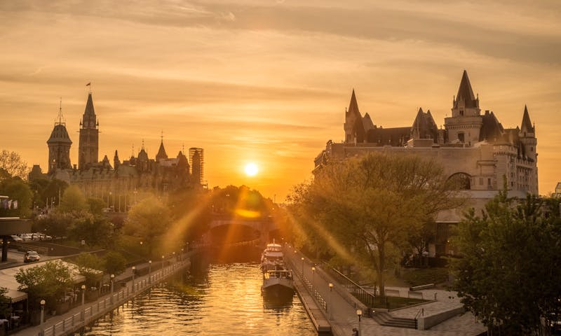 Rideau Kanal in Ottawa - ©Aqnus Febriyant - Adobe Stock