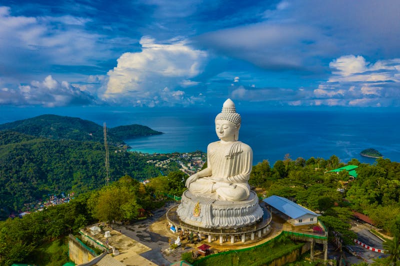 Big Buddha-Statue auf der Insel Phuket  - ©©Narong Niemhom - stock.adobe.com