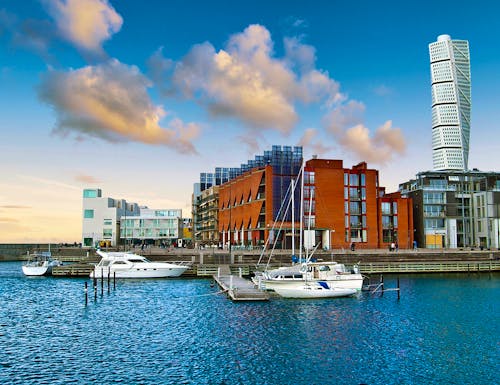 Hafen in Malmö – © ©Alexi Tauzin - stock.adobe.com