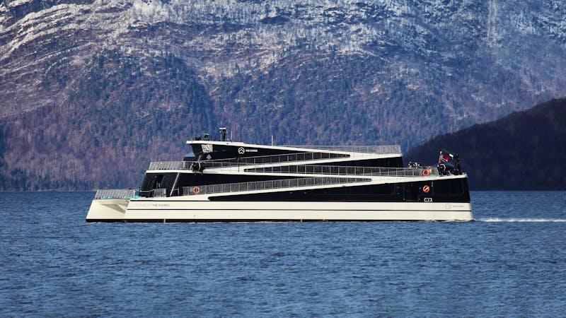 Future of The Fjords - emmisionsfreies Achiff auf dem Aurlandsfjord bei Flam in Norwegen - ©aenfotografi.no/Brødrene AA