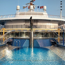 Costa Mediterranea Pool – © Costa Crociere