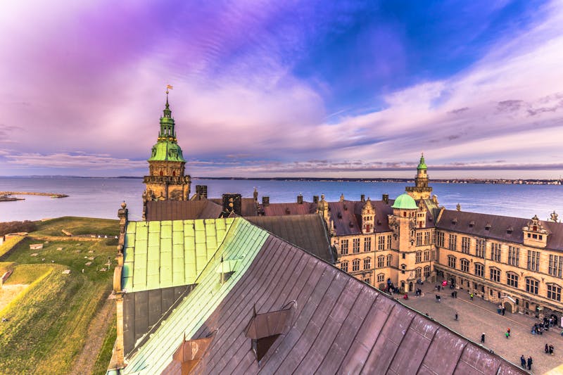  Hamlet-Schloss Kronborg in Dänemark  - ©©rpbmedia - stock.adobe.com